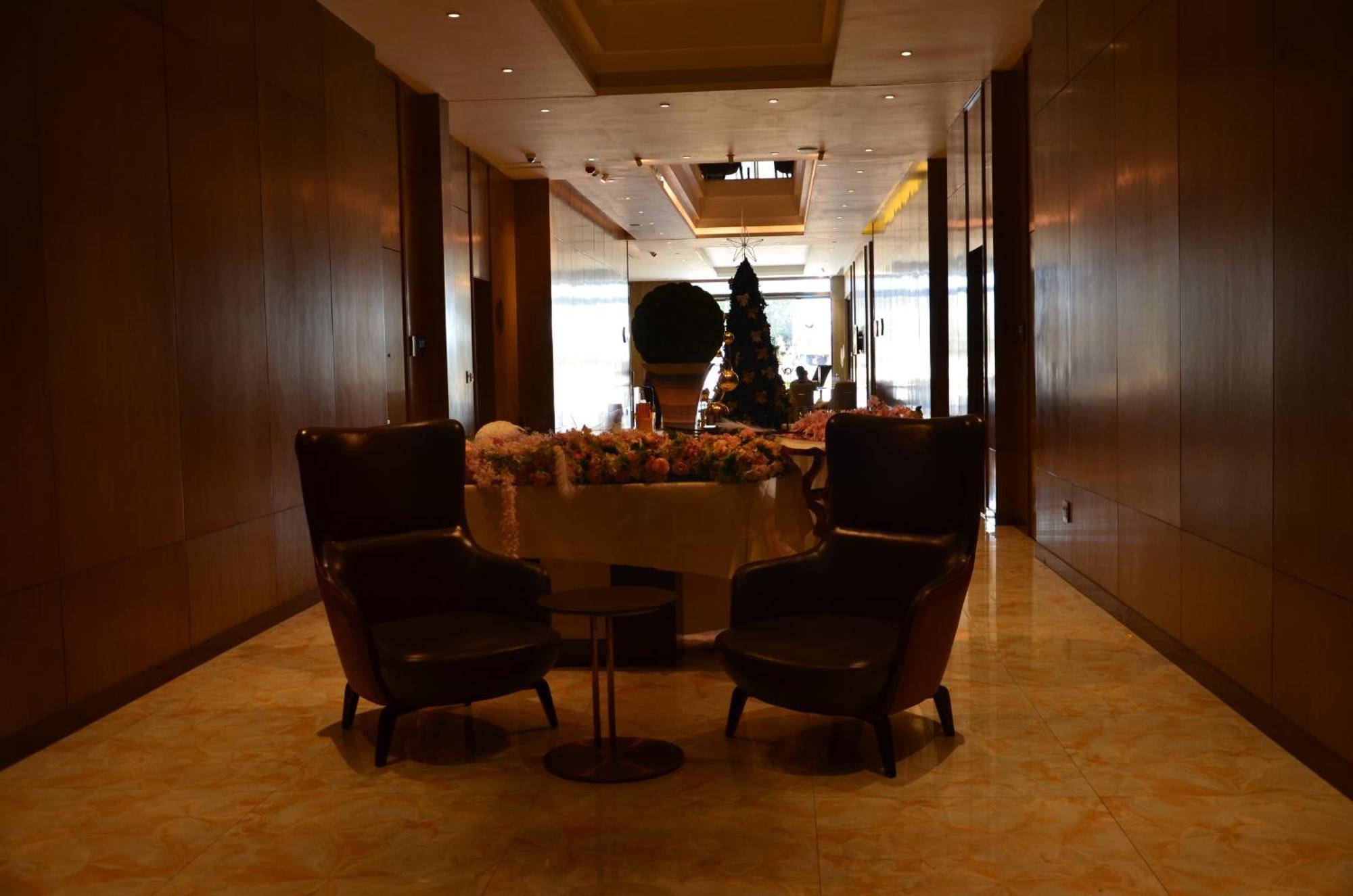 Marigold Hotel & Restaurants ウィントフーク エクステリア 写真